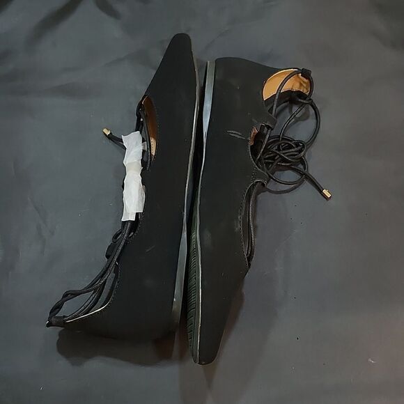 BRAND NEW CITYCLASSIFIED HEAT-S WOMEN"S POINTED TOE FAUX SUEDE FLAT SHOE - Picture 12 of 15